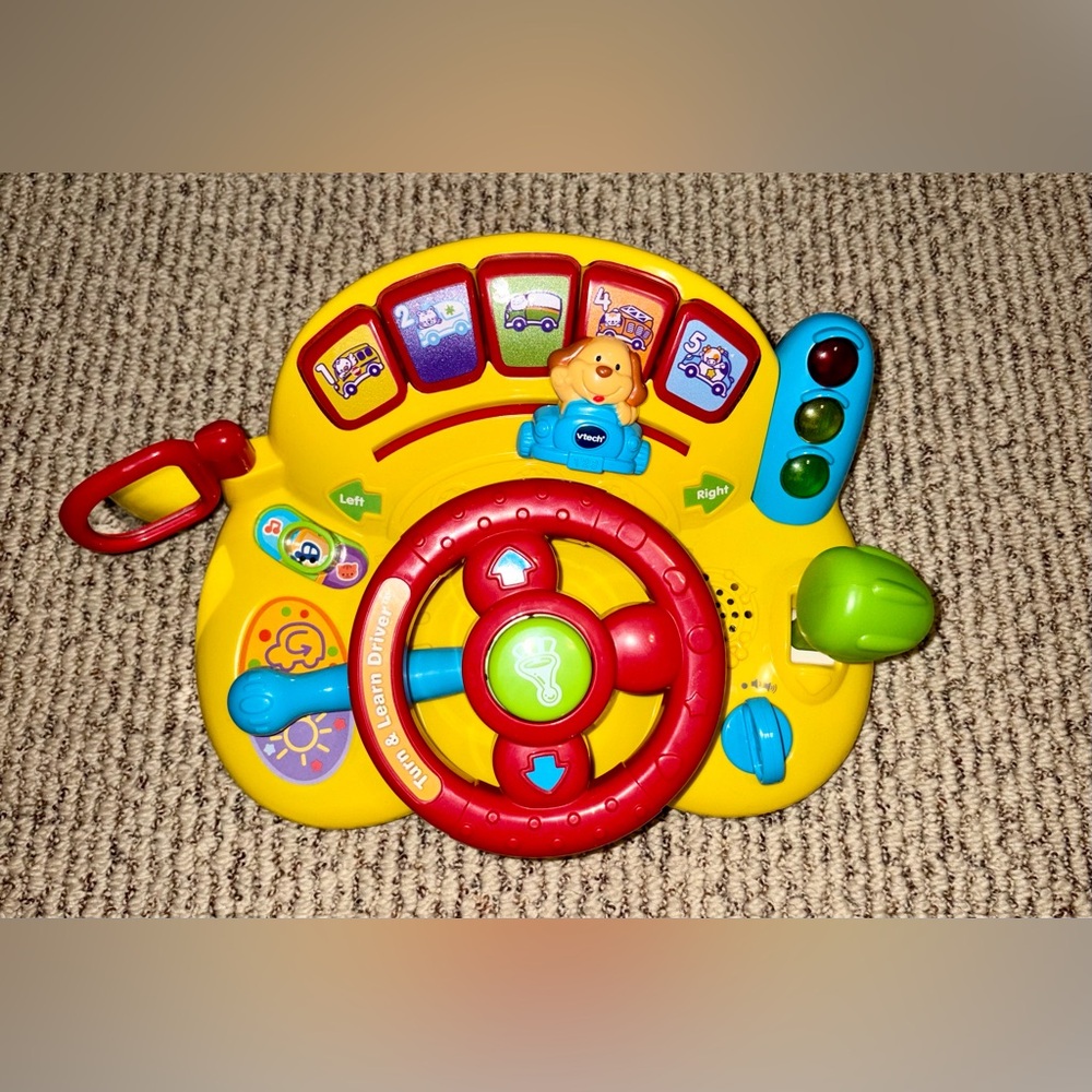 VTech Turn and Learn Driver